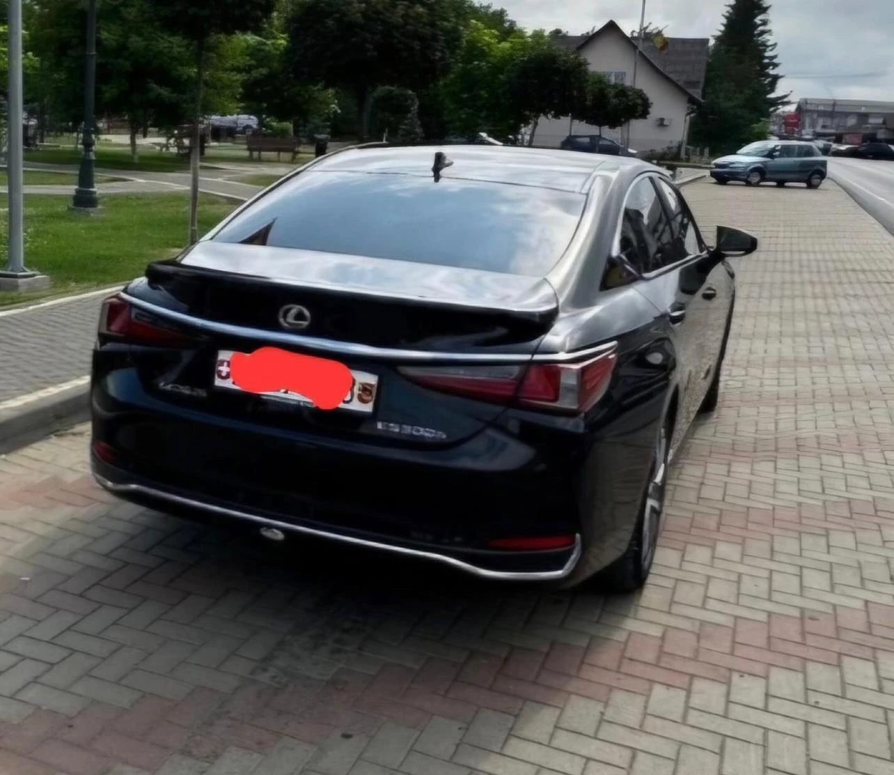 Lexus ES 300  - изображение 3