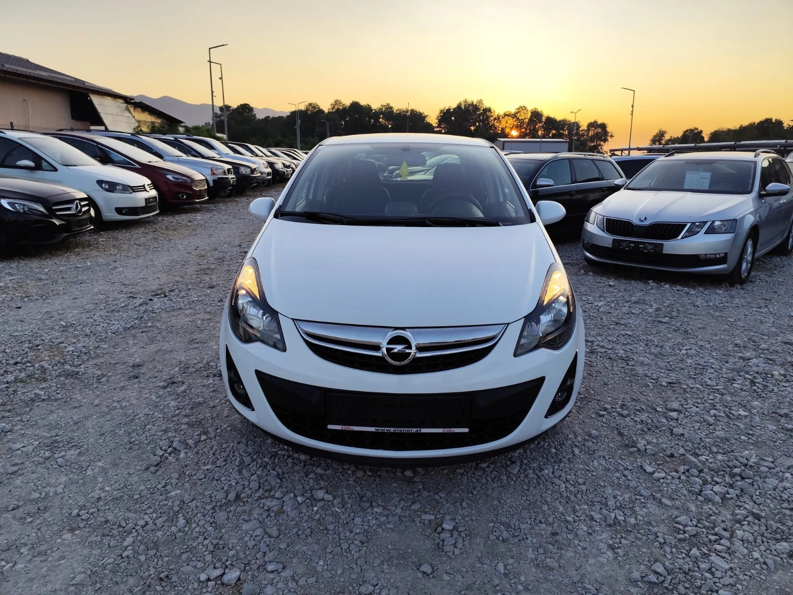 Opel Corsa 1.2 бензин - изображение 2