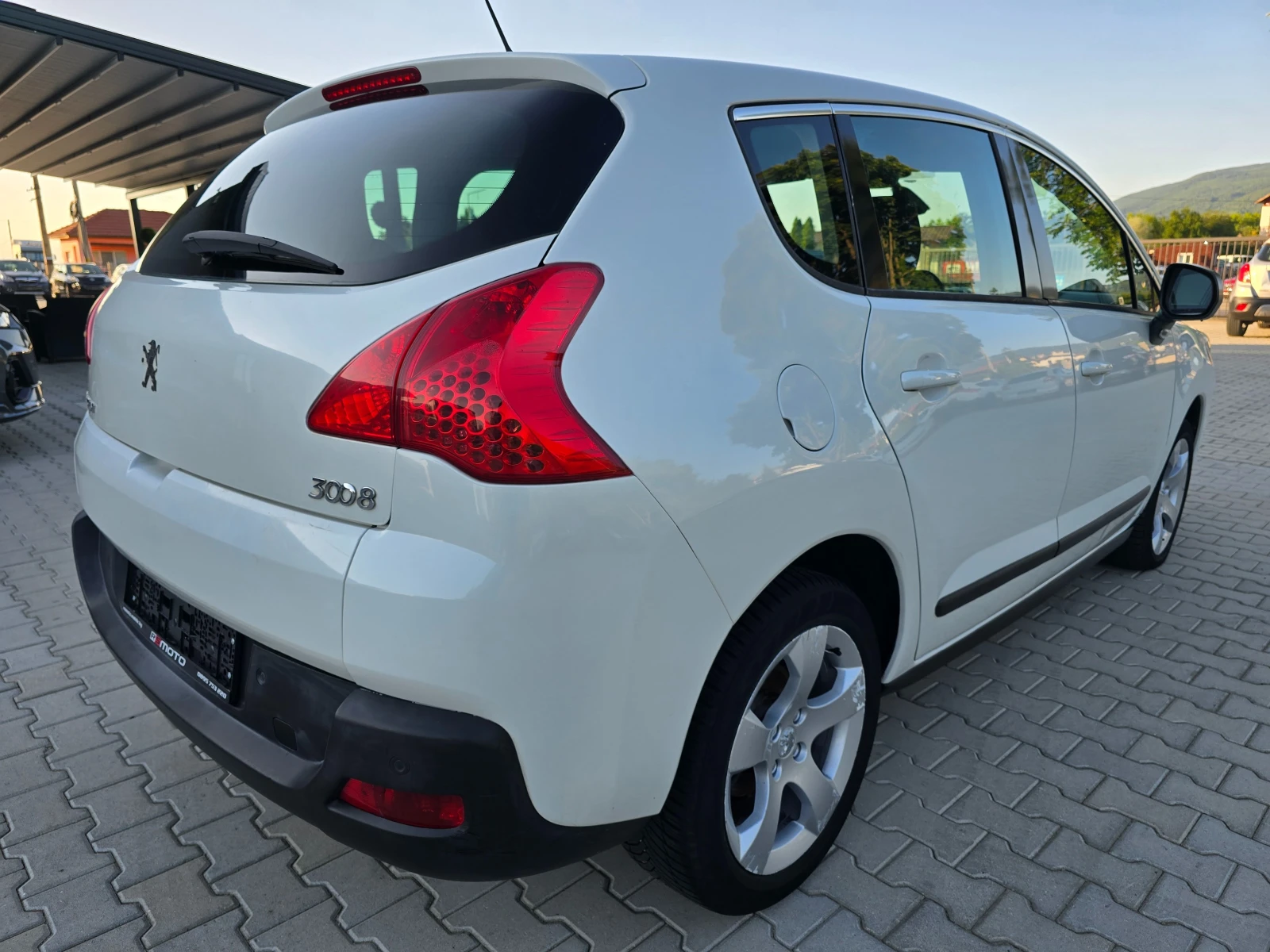 Peugeot 3008 2.0HDI, 150к.с., 6ск., 2011г. - изображение 2
