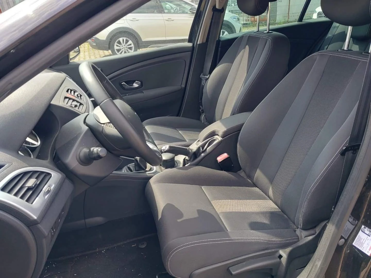 Renault Megane  - изображение 8