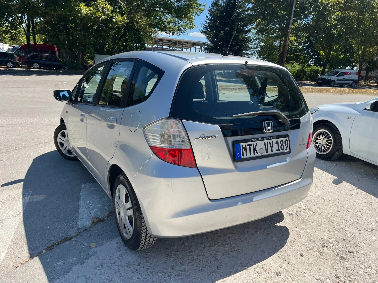 Honda Jazz 1.2 90кс. - изображение 9