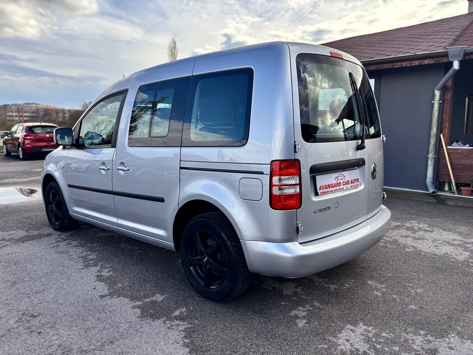 VW Caddy  - изображение 7