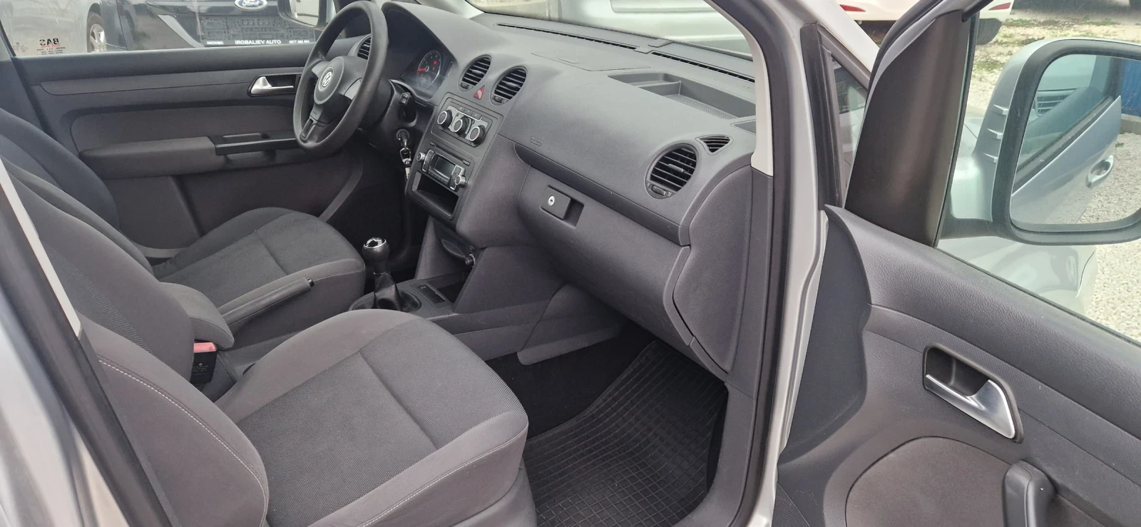 VW Caddy 2.0i-109 ..  | Mobile.bg   11