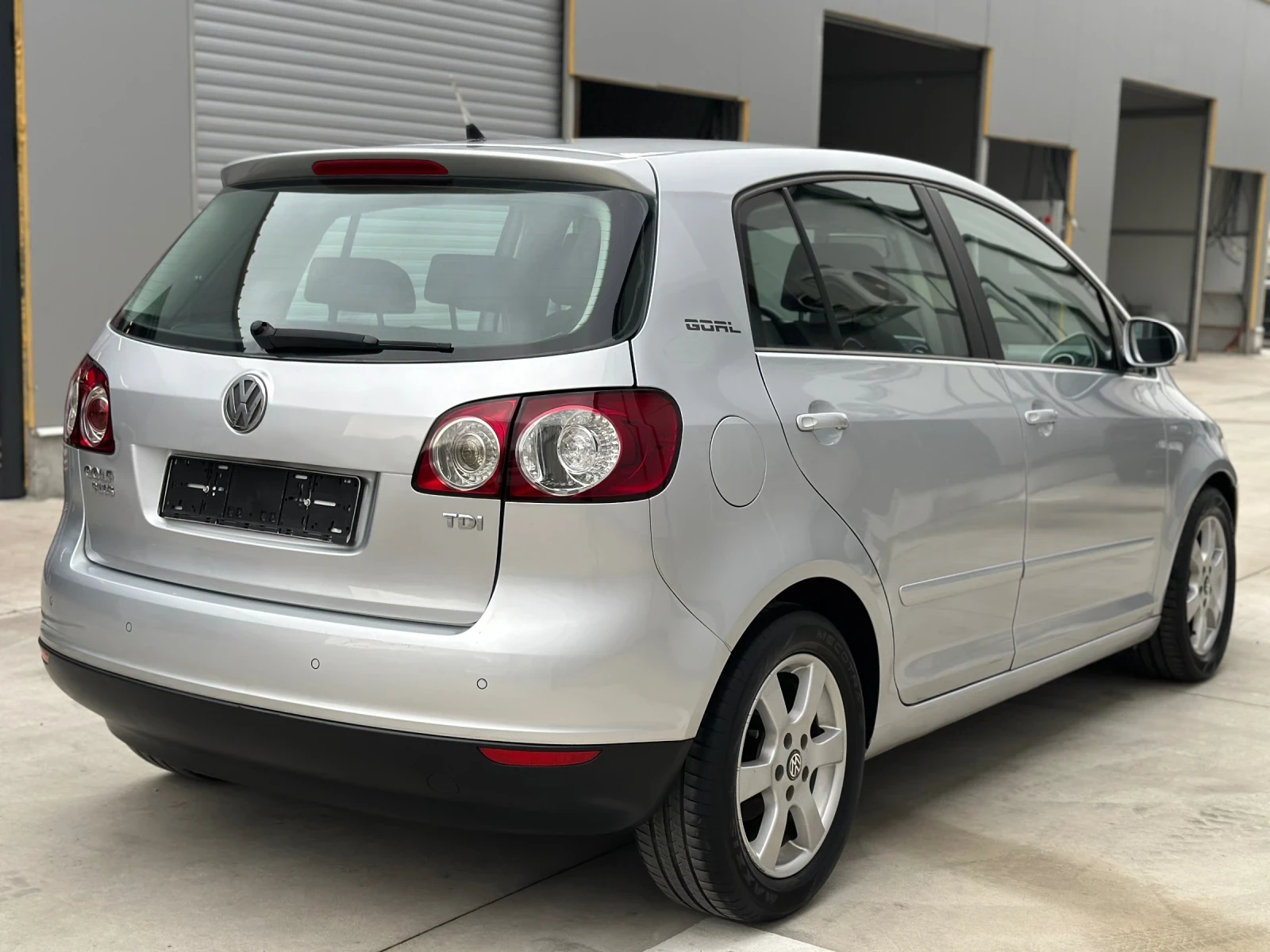 VW Golf Plus GOAL 1.9TDI 105кс. Подгрев/Парктроник - изображение 4