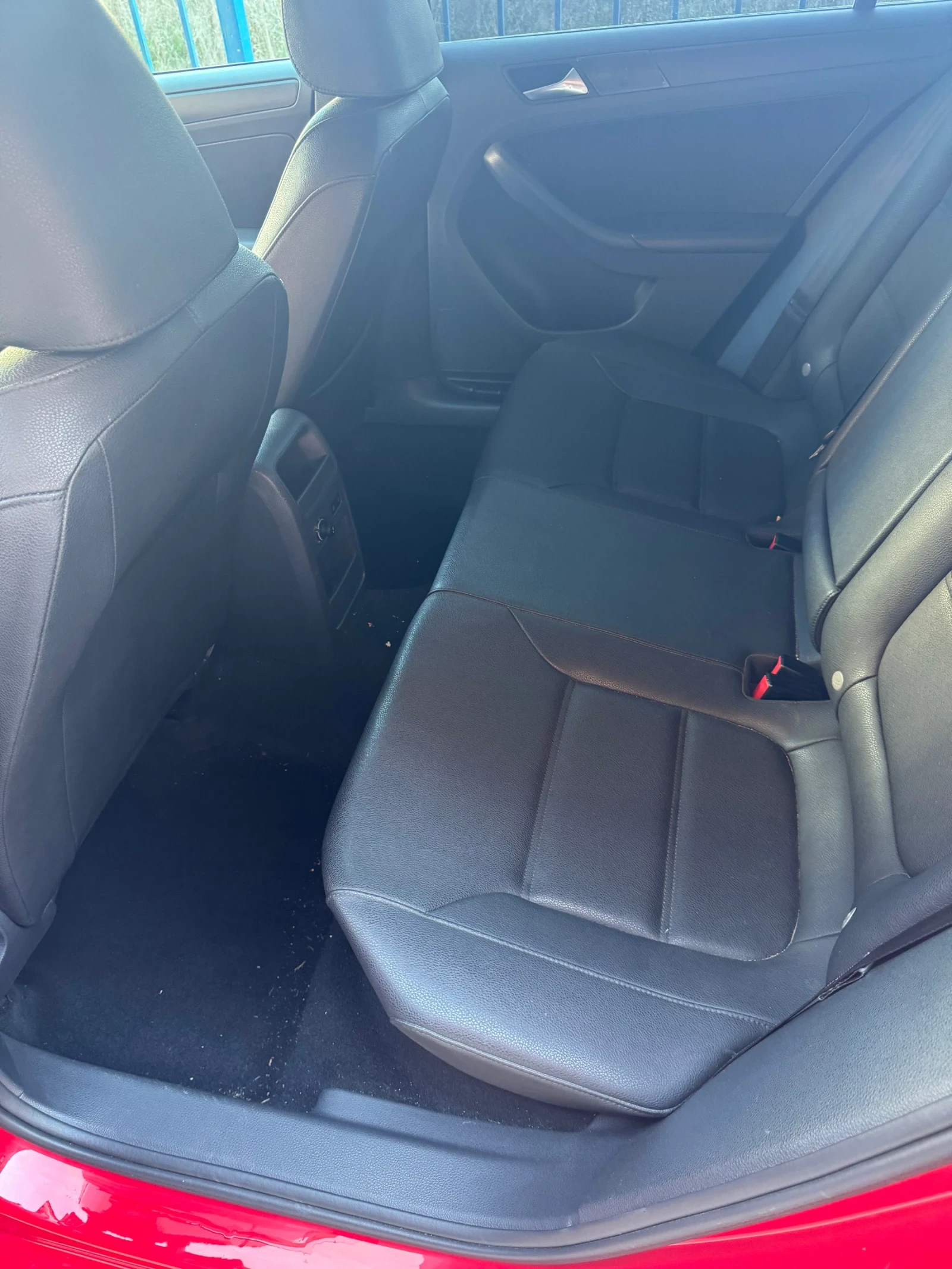 VW Jetta 2.5 SE SPORT | Mobile.bg � ����������� 12