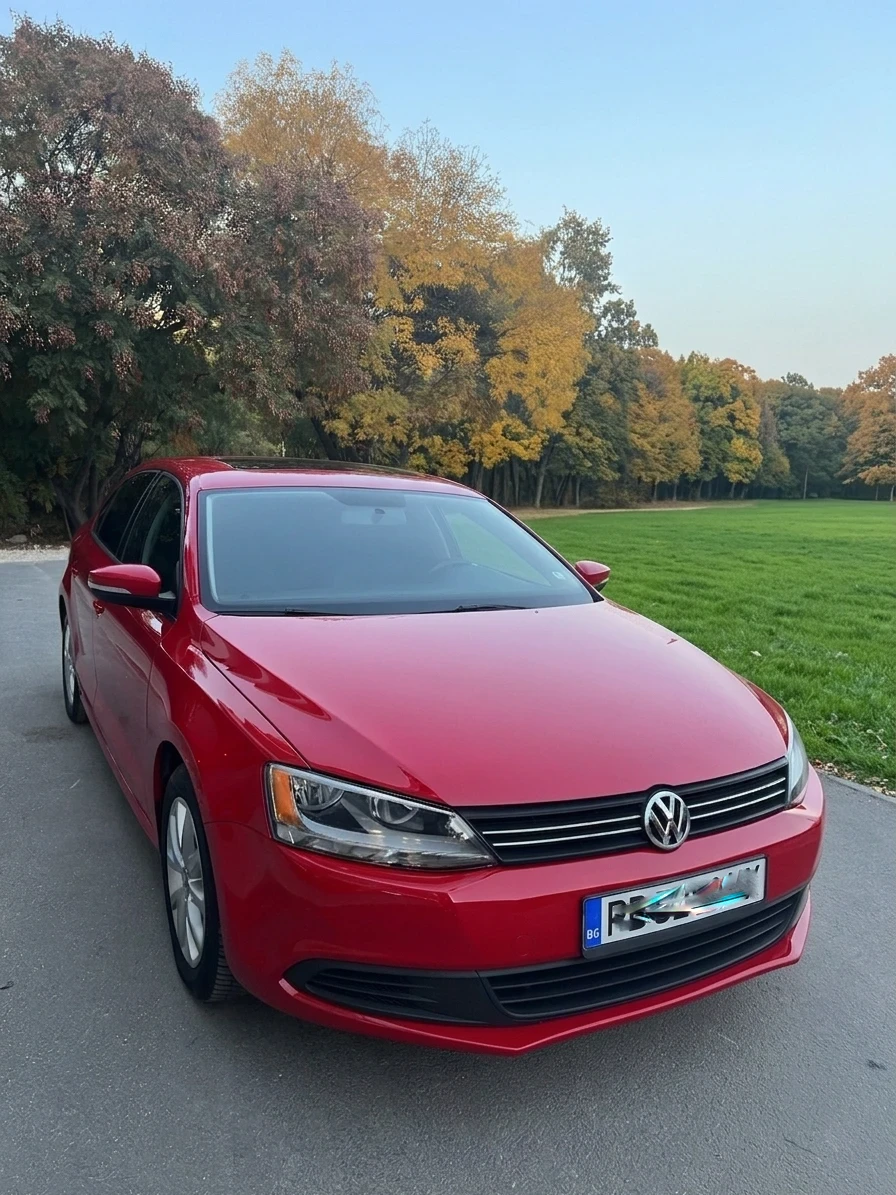 VW Jetta 2.5 SE SPORT, снимка 2 - Автомобили и джипове - 53120629