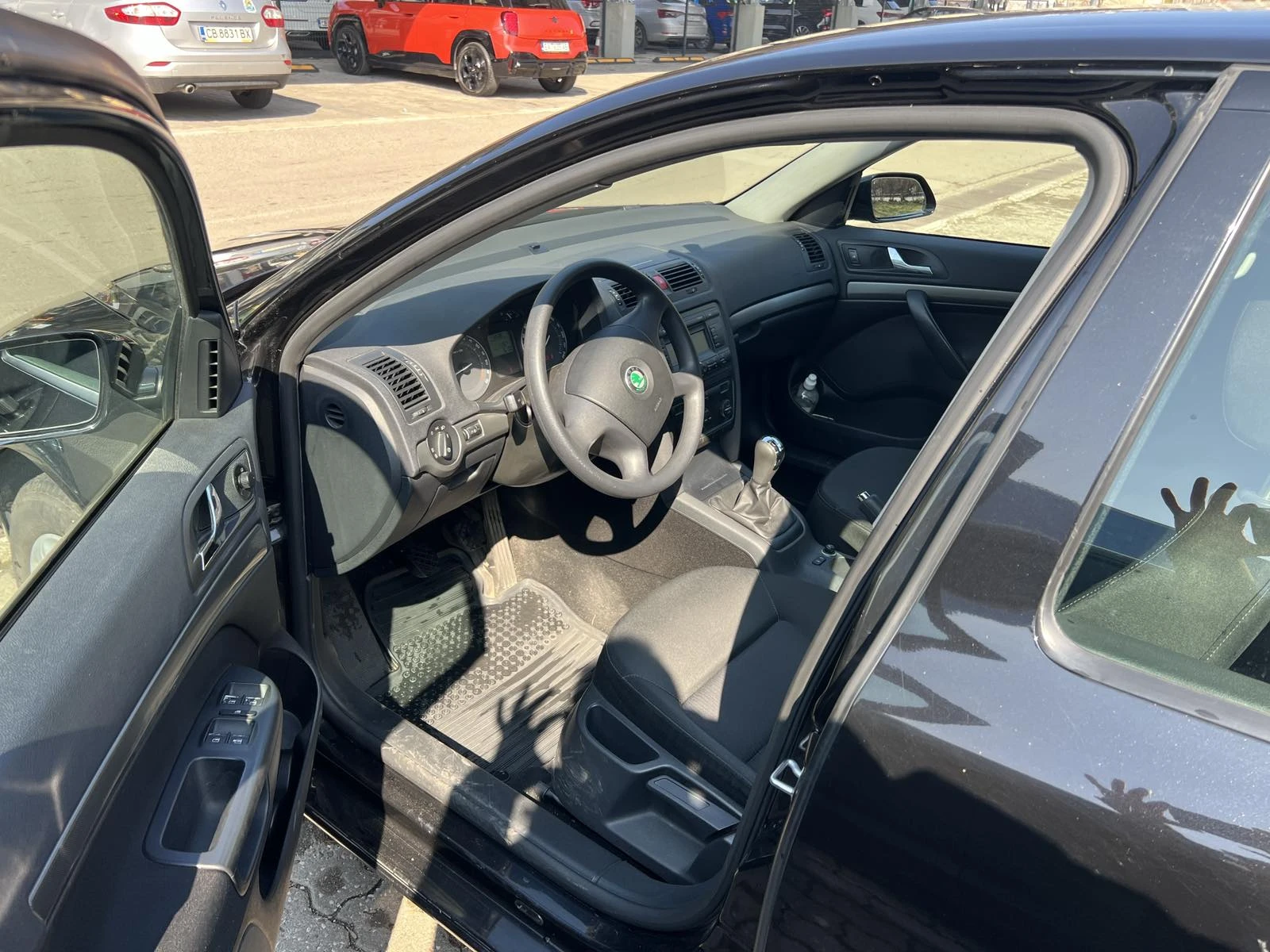 Skoda Octavia, снимка 6 - Автомобили и джипове - 53768535