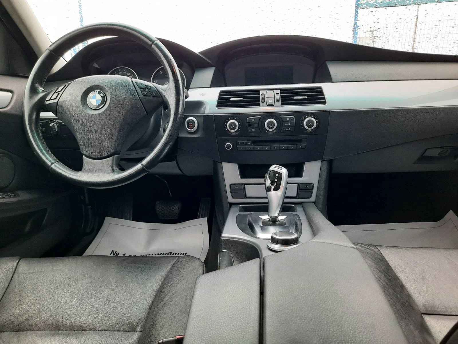 BMW 520 520D FACELIFT, снимка 3 - Автомобили и джипове - 53950523