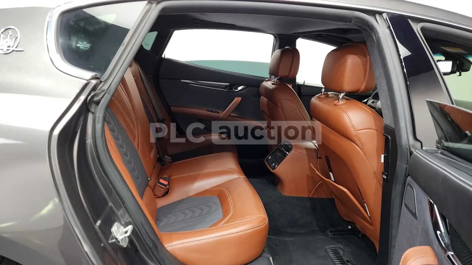 Maserati Quattroporte 2016* S Q4* КРАЙНА ЦЕНА, снимка 15 - Автомобили и джипове - 53965460