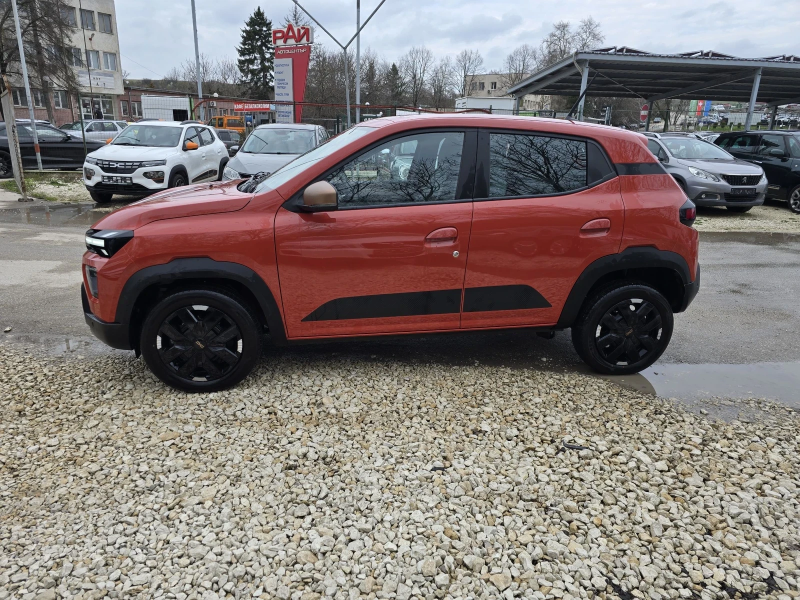 Dacia Spring Extreme 65 CCS Гаранция Лизинг, снимка 2 - Автомобили и джипове - 54037988