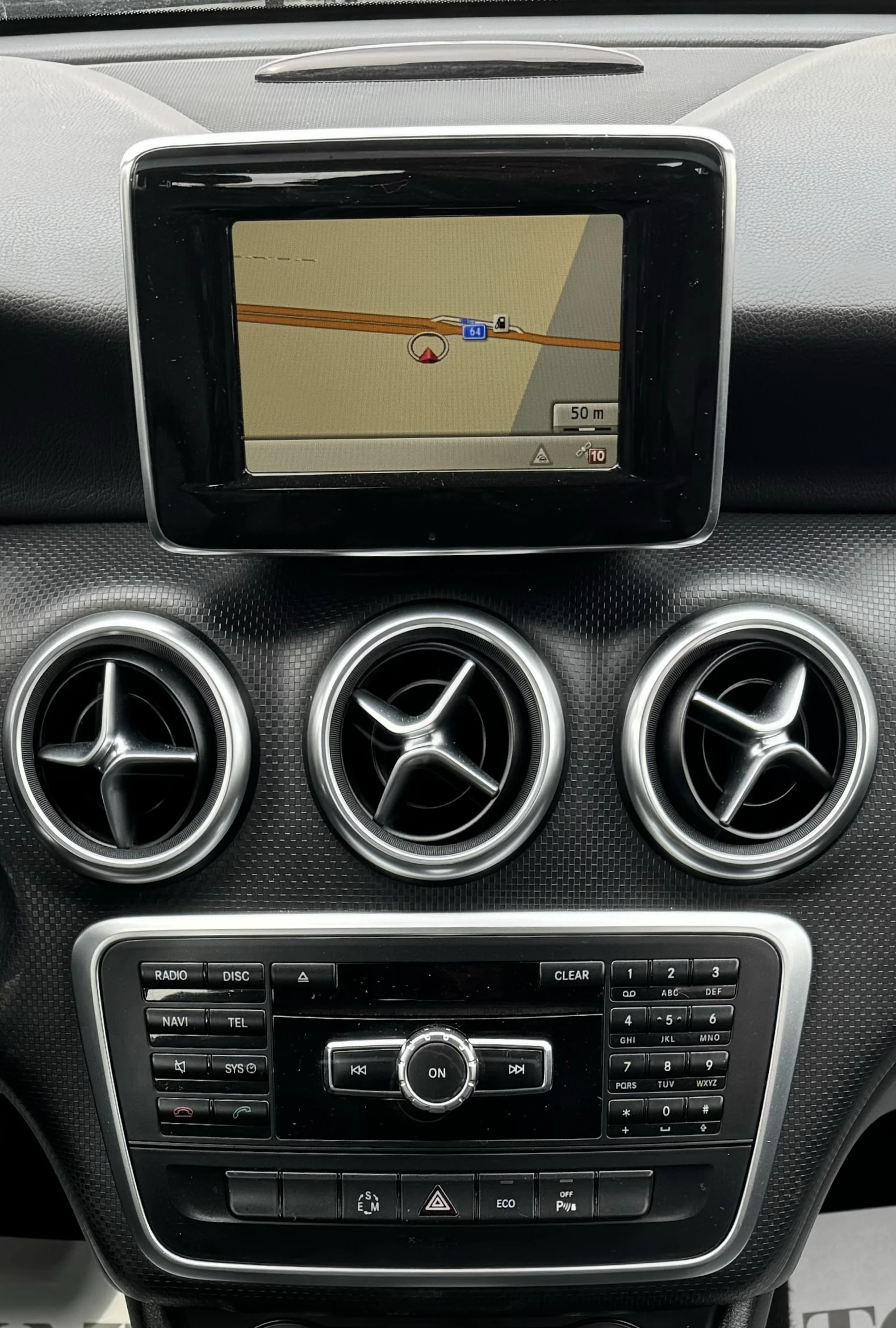 Mercedes-Benz A 180 CDI* Навигация* Камера* Панорама* , снимка 8 - Автомобили и джипове - 54179546