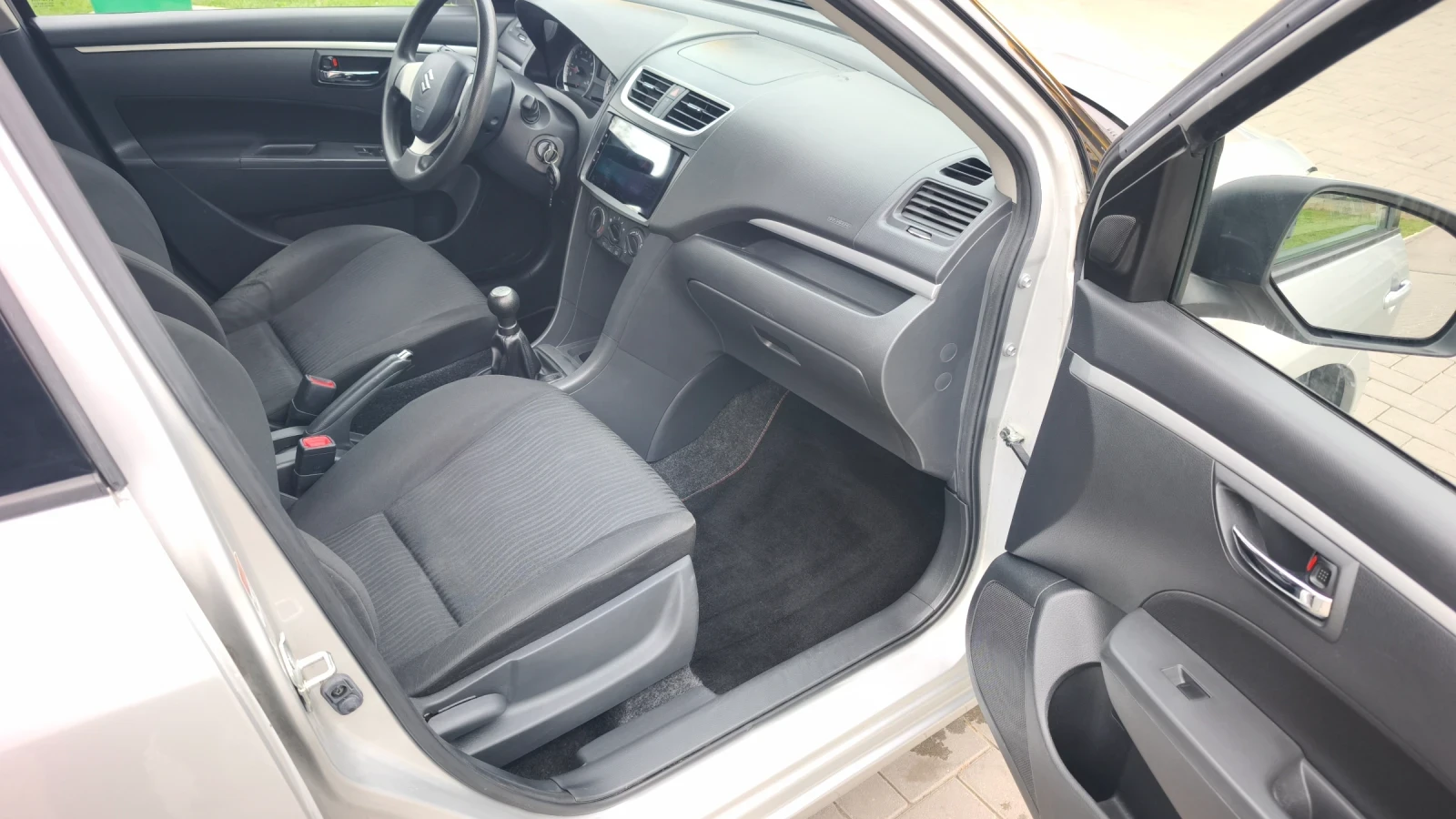 Suzuki Swift 1, 2i �������� 127� �� ������� ���������  | Mobile.bg � ����������� 14