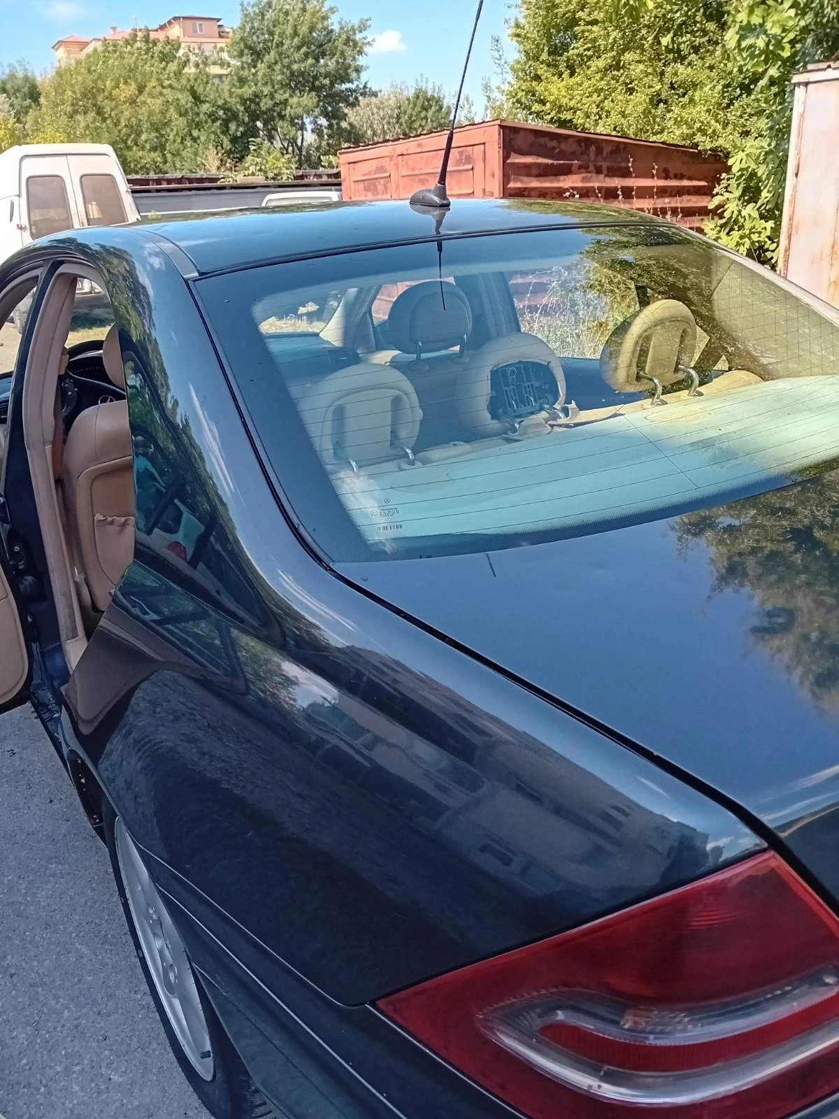 Mercedes-Benz C 200, снимка 6 - Автомобили и джипове - 54313736