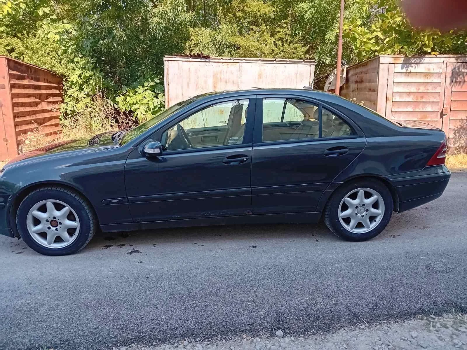 Mercedes-Benz C 200, снимка 8 - Автомобили и джипове - 54313736