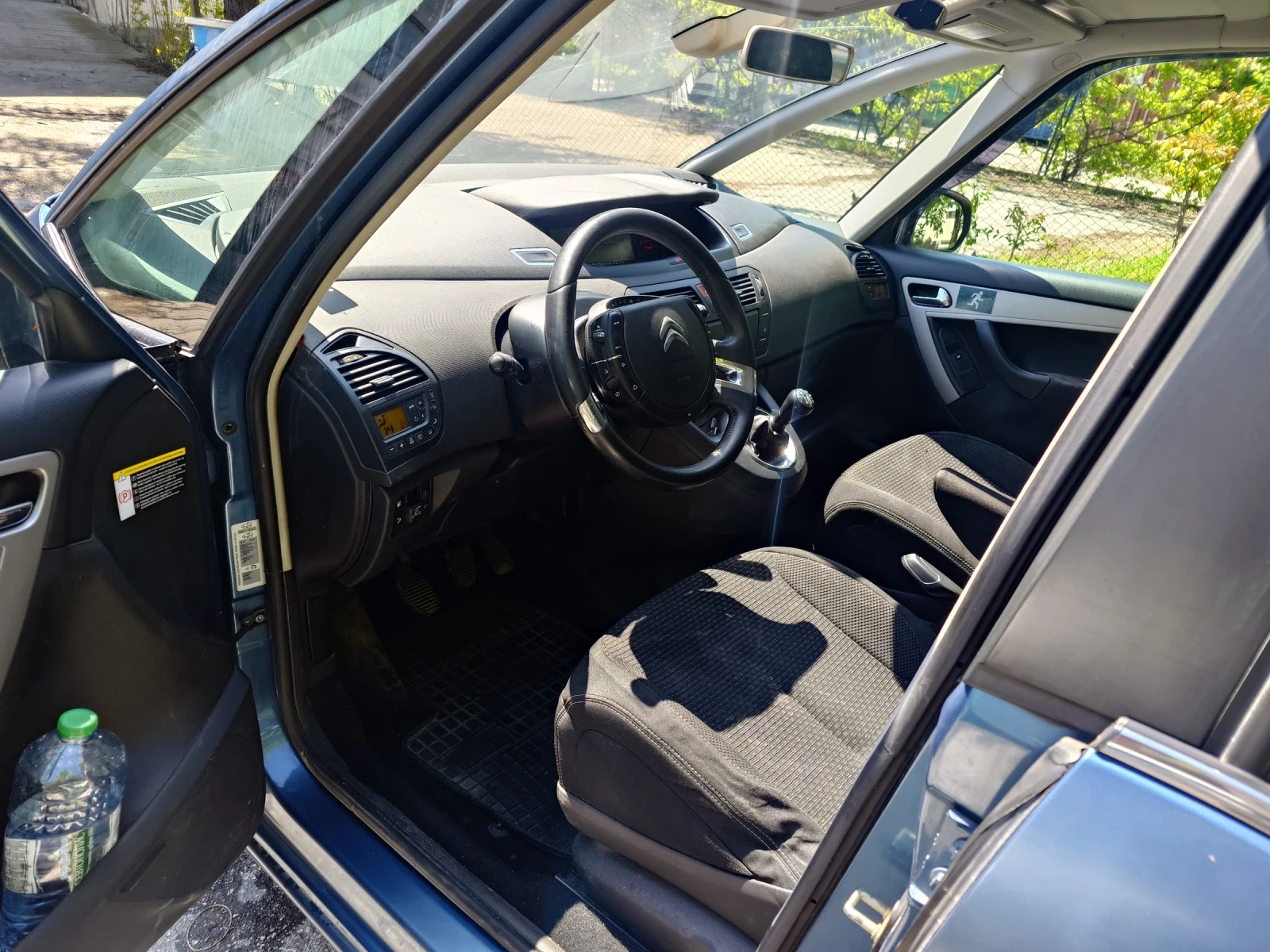 Citroen C4 Picasso 1.6 120 газ/бензин, снимка 6 - Автомобили и джипове - 54392313
