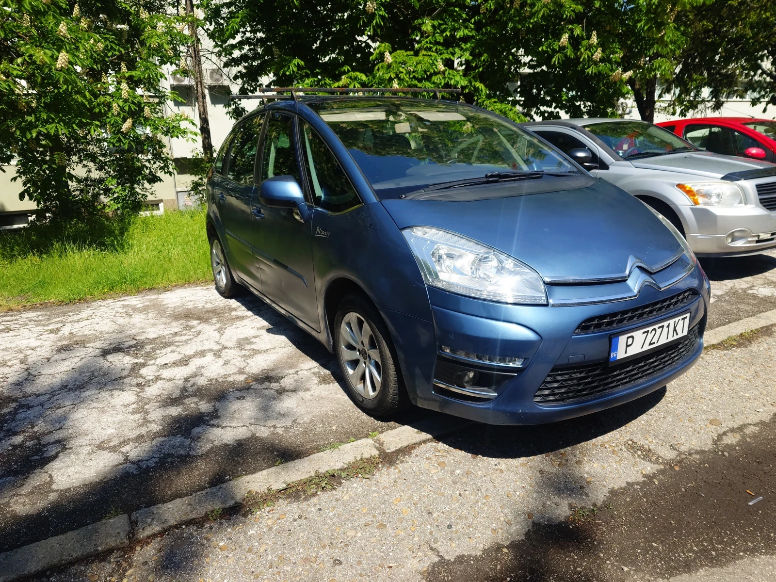Citroen C4 Picasso 1.6 120 газ/бензин, снимка 3 - Автомобили и джипове - 54392313