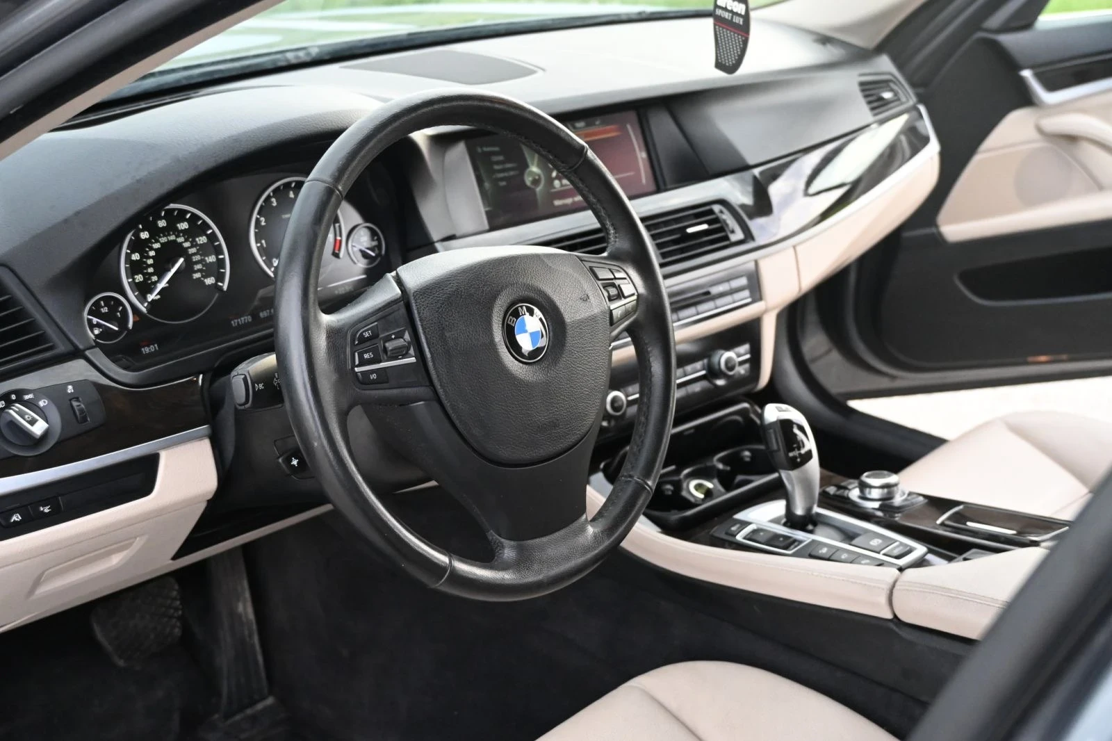 BMW 535, снимка 8 - Автомобили и джипове - 54512252