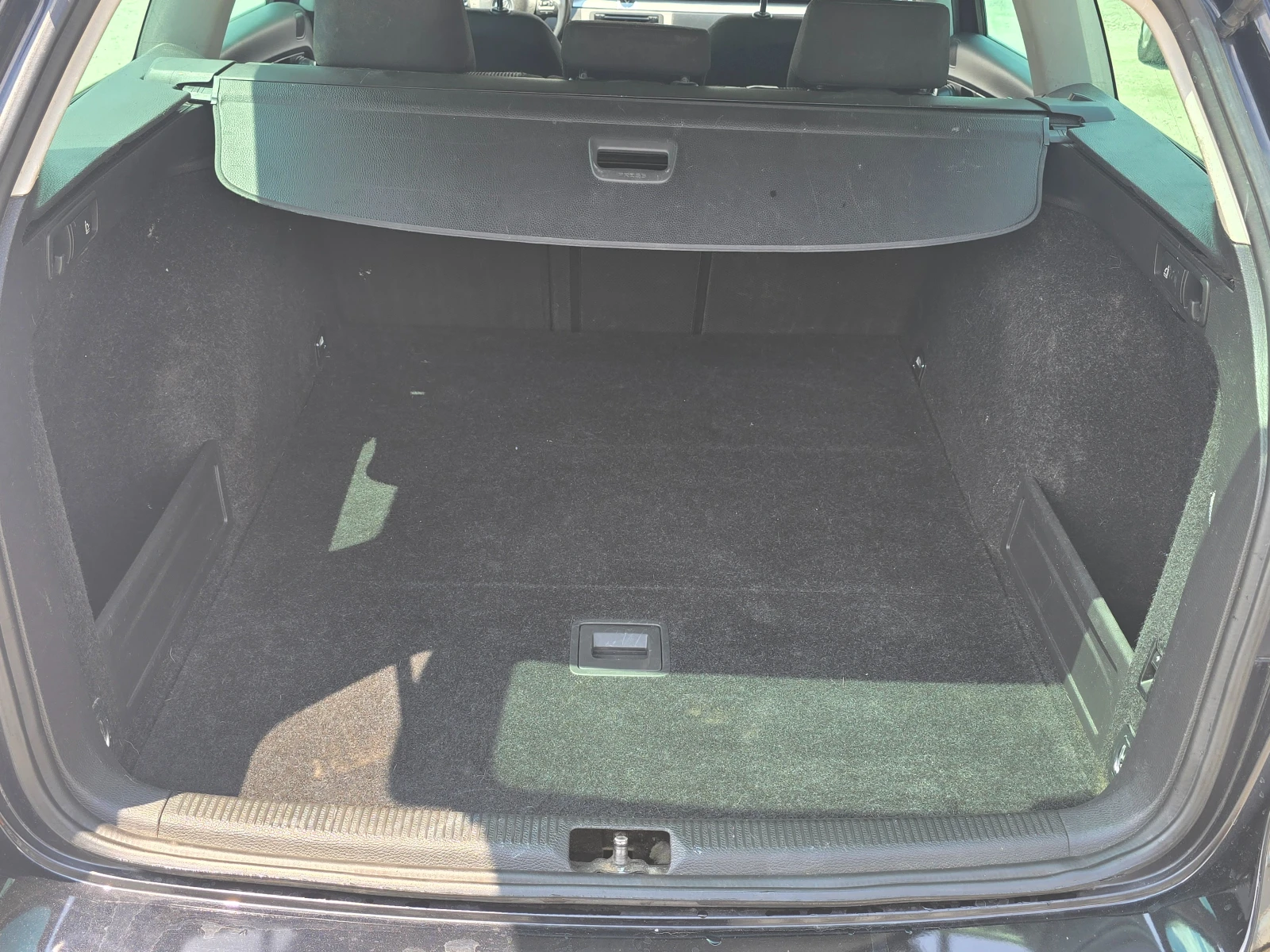 VW Passat 13г.2, 0-170к.с.6-скорости, снимка 14 - Автомобили и джипове - 54790150