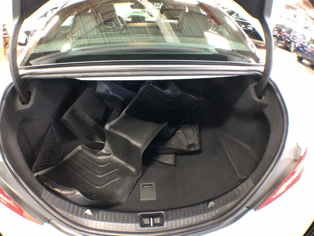 Mercedes-Benz CLA 250* 4MATIC* АвтоКредит* (ЦЕНА ДО БГ), снимка 16 - Автомобили и джипове - 54918062