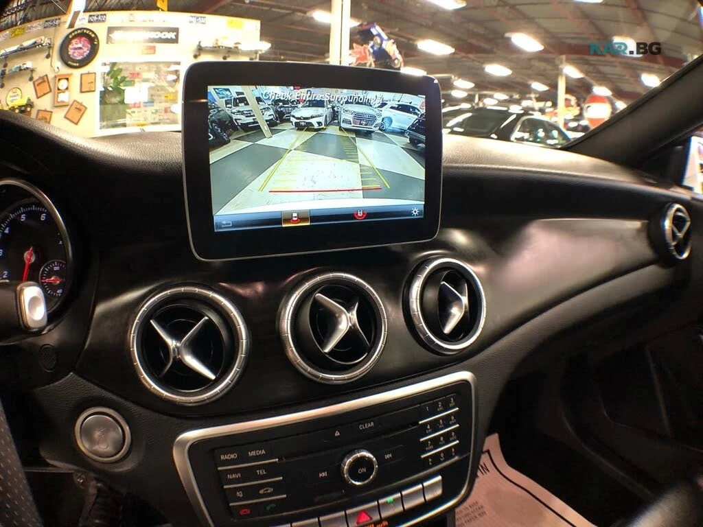 Mercedes-Benz CLA 250* 4MATIC* АвтоКредит* (ЦЕНА ДО БГ), снимка 12 - Автомобили и джипове - 54918062
