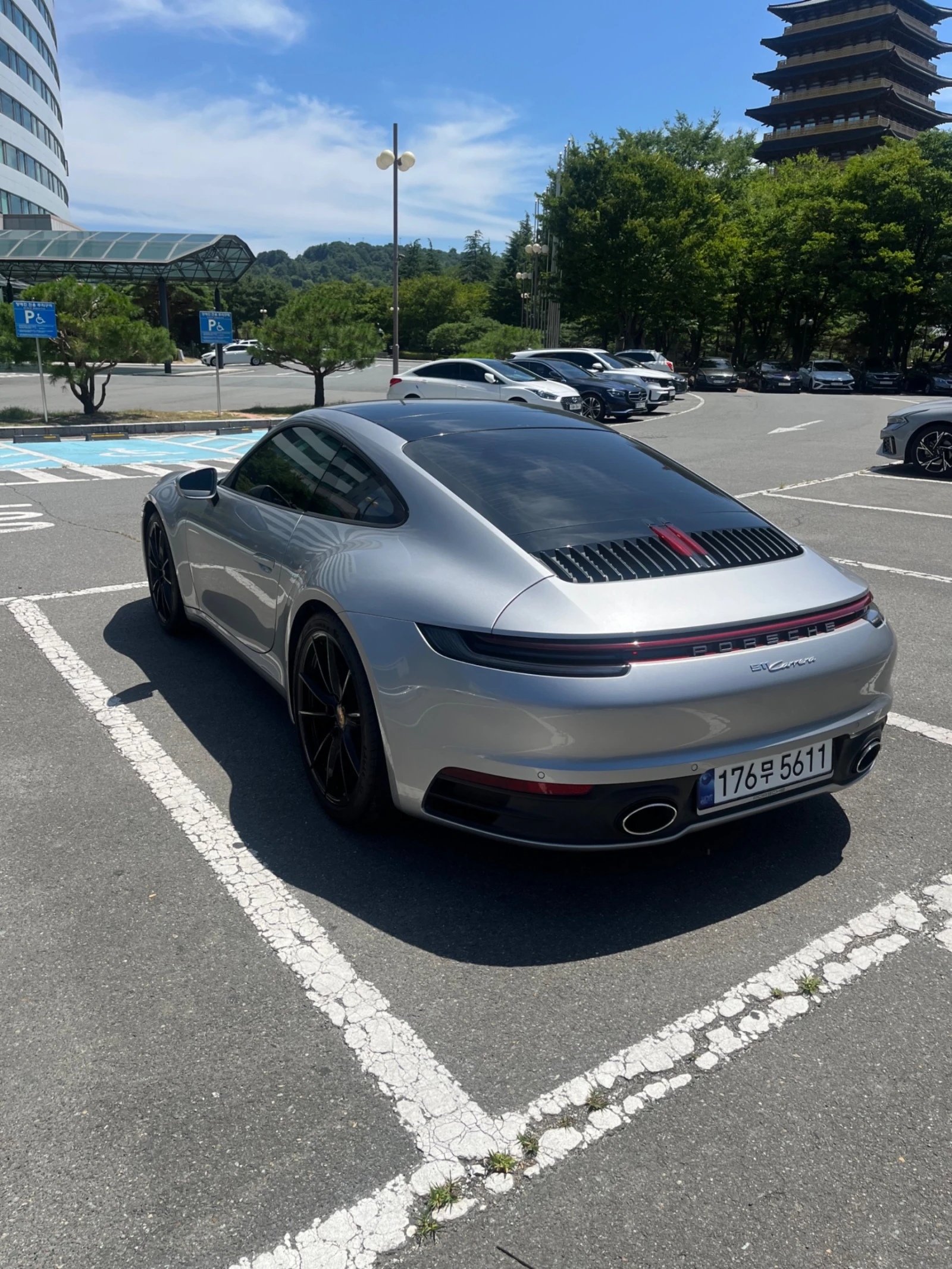 Porsche 911 Carrera* 360* ЛЮК* ПОДГРЕВ ВОЛАН* КРАЙНА ЦЕНА, снимка 3 - Автомобили и джипове - 55608868