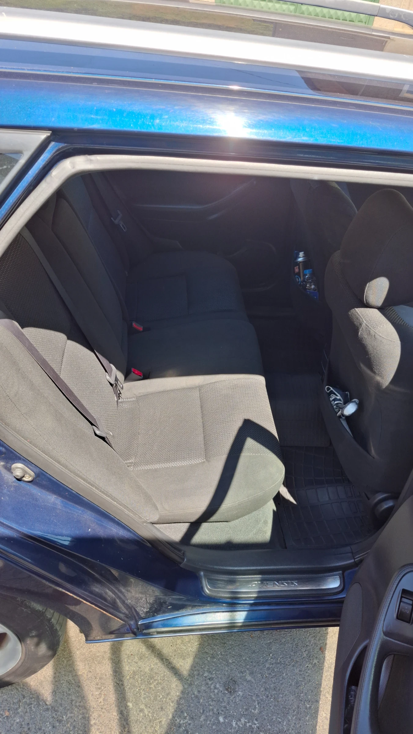 Toyota Avensis T25, снимка 11 - Автомобили и джипове - 55679495