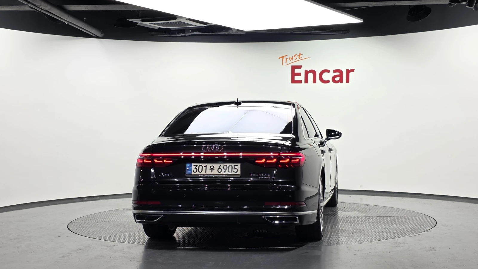 Audi A8, снимка 3 - Автомобили и джипове - 55950338