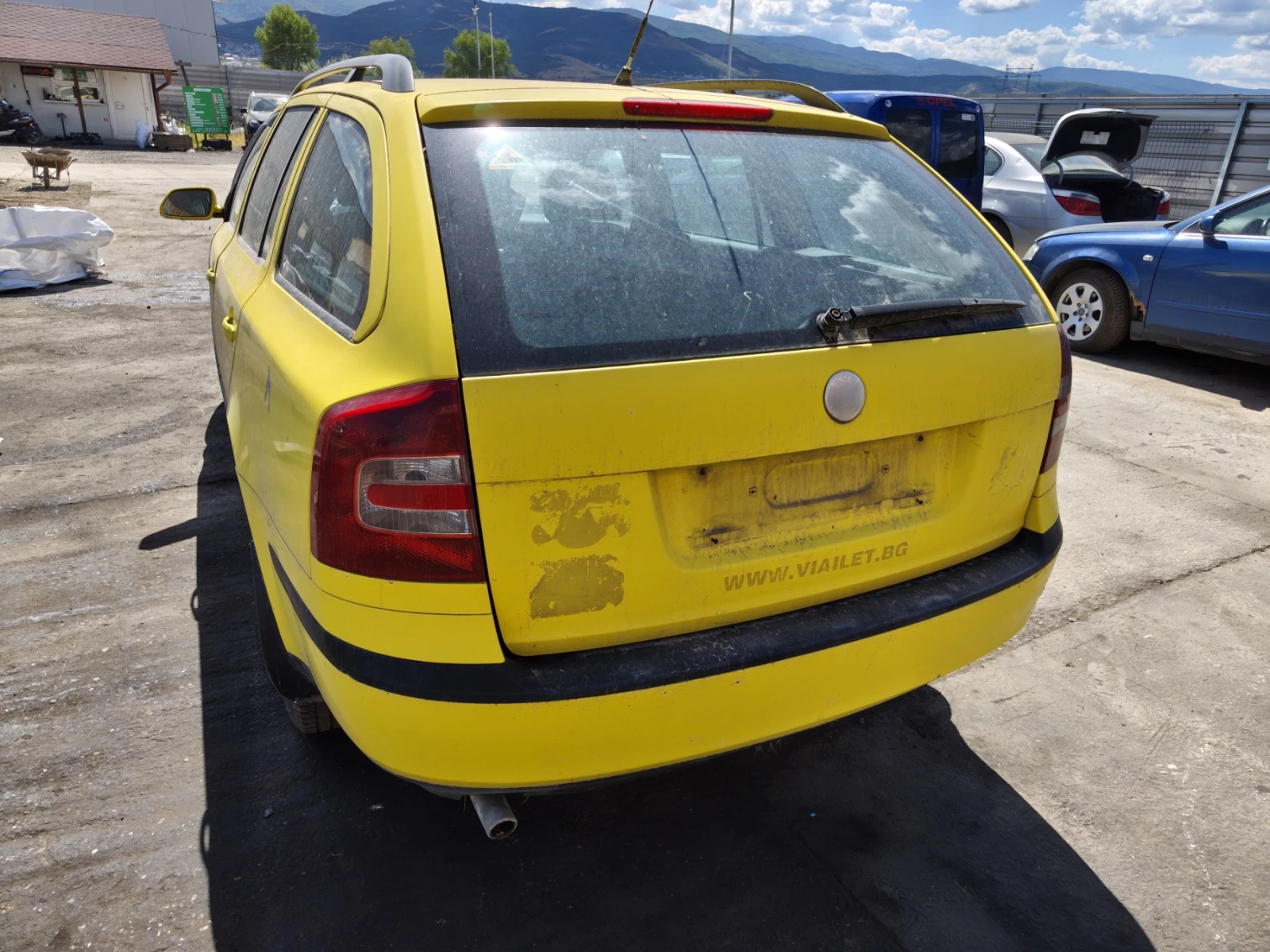 Skoda Octavia 1.6, снимка 4 - Автомобили и джипове - 55950665
