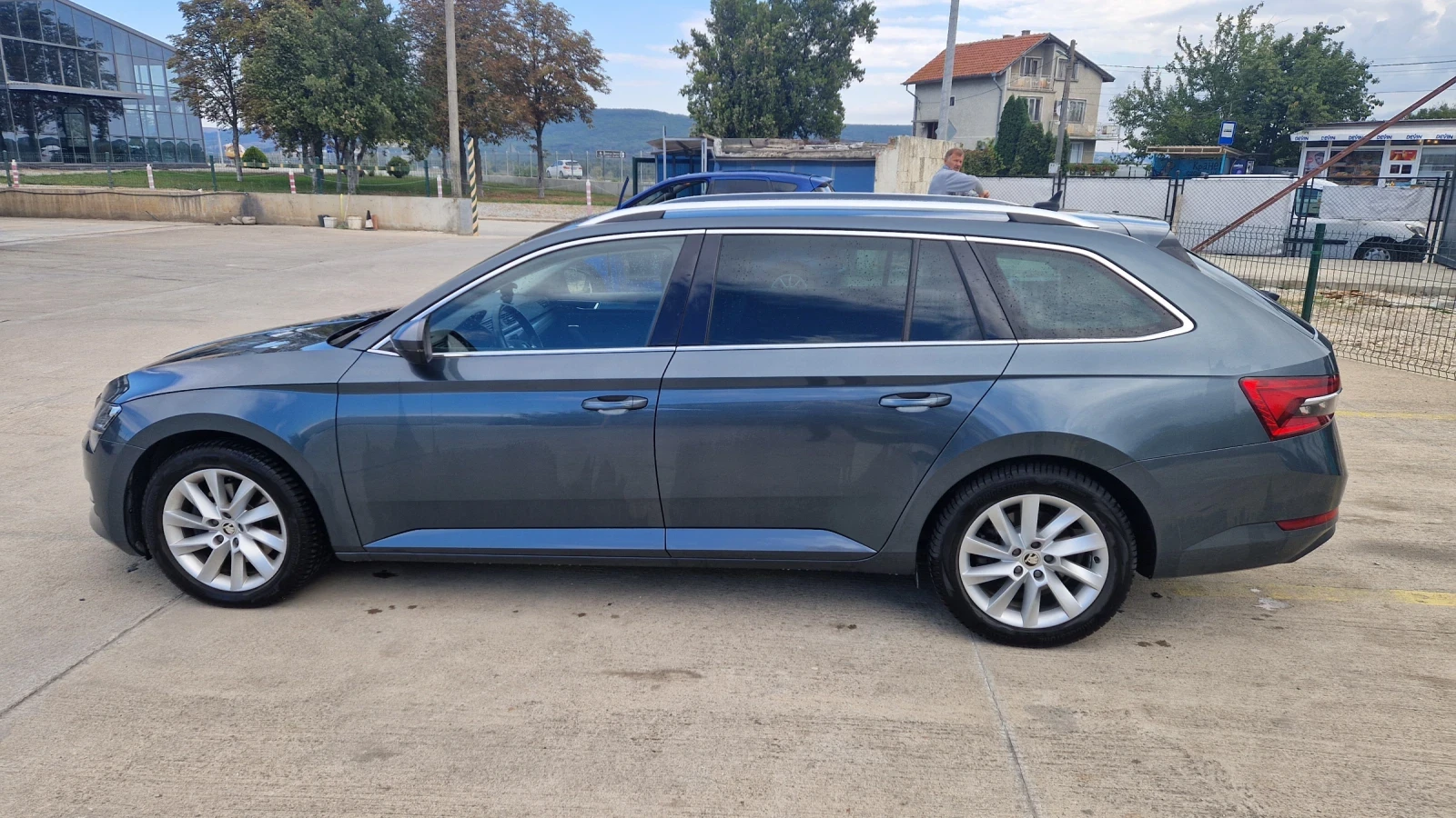 Skoda Superb, снимка 17 - Автомобили и джипове - 56311407