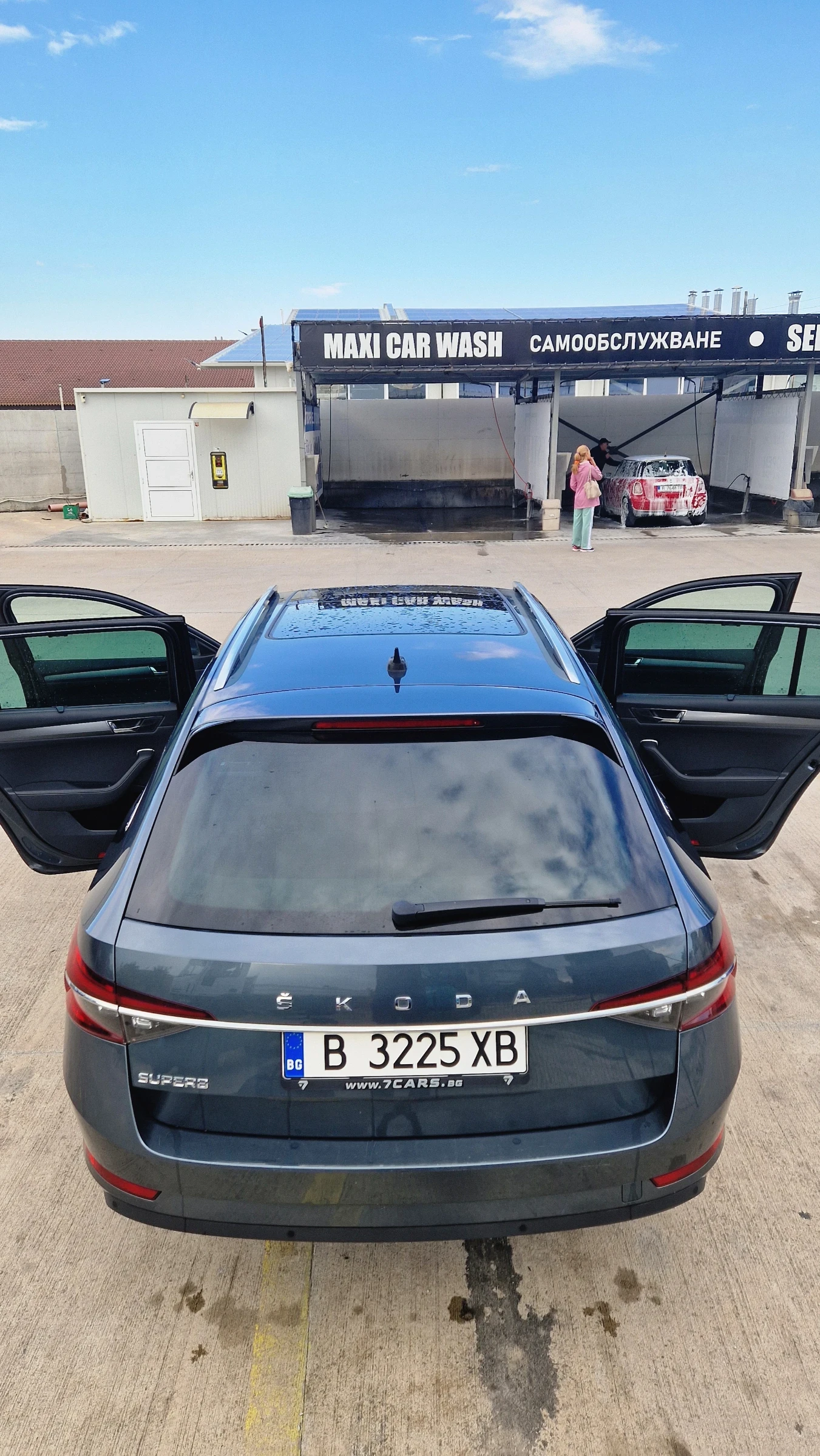 Skoda Superb, снимка 4 - Автомобили и джипове - 56311407
