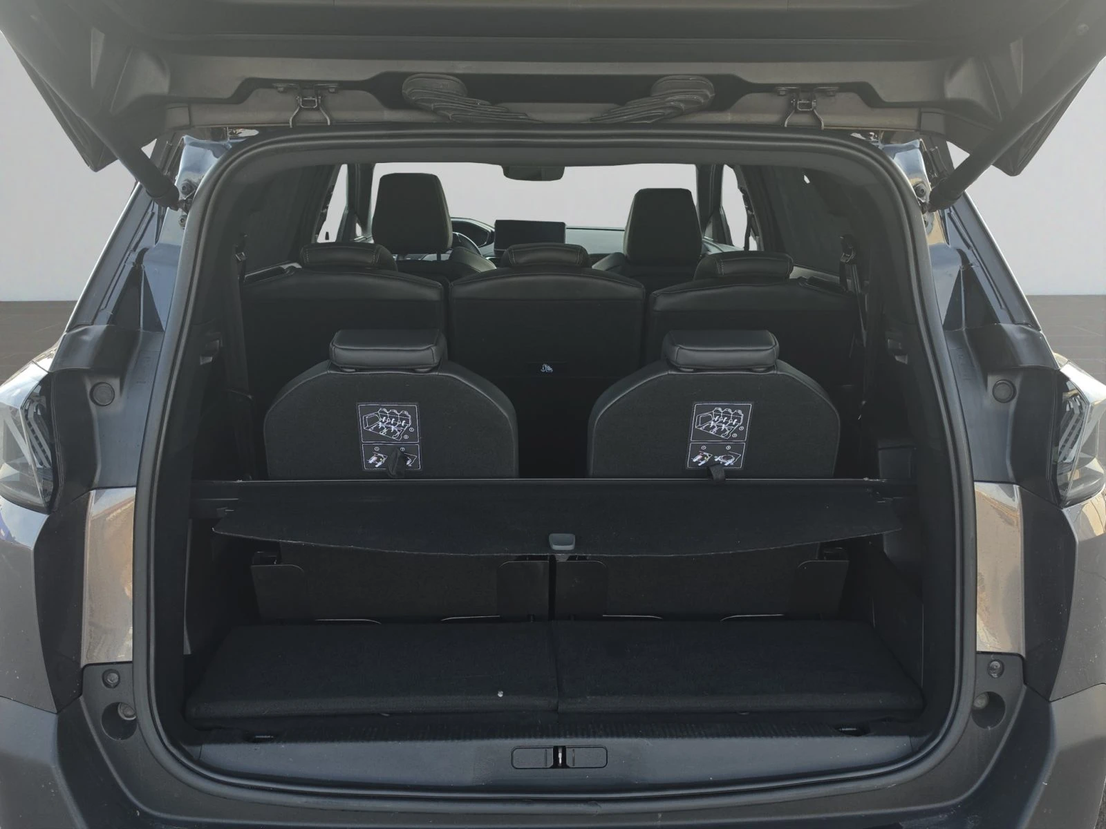 Peugeot 5008 New Line GT 1.5 BlueHDi 130 S&S BVM6//2105R17 | Mobile.bg � ����������� 14