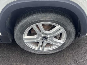 Mercedes-Benz GLB * 250 * DISTRONIC* PANORAMA* ПОДГРЕВИ* , снимка 7