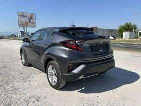 Toyota C-HR 1.8 Hybrid | Mobile.bg    2