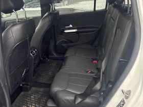 Mercedes-Benz GLB * 250 * DISTRONIC* PANORAMA* ПОДГРЕВИ*  | Auto.bg — изображение 16
