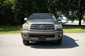 ������ Toyota Sequoia