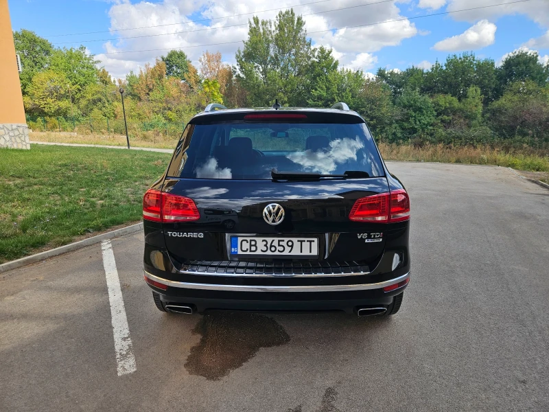 VW Touareg 3.0TDI, снимка 5 - Автомобили и джипове - 47294095