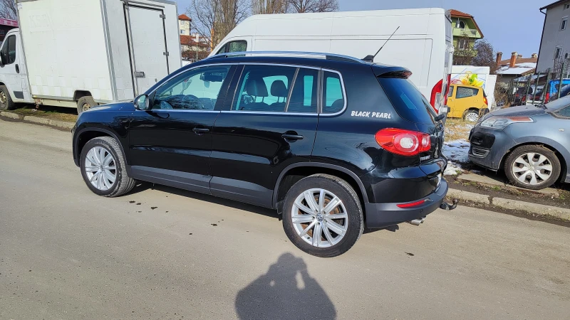 VW Tiguan 2.0 TDi 4х4 Германия , снимка 5 - Автомобили и джипове - 49380725