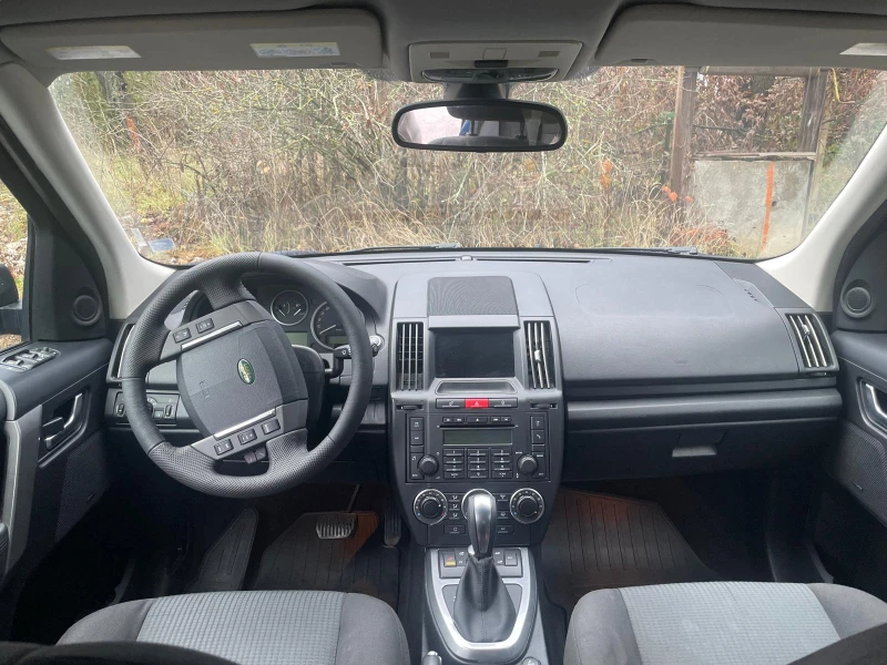 Land Rover Freelander 2.2 HSE TD4 4x4 Automatic, снимка 9 - Автомобили и джипове - 52349753