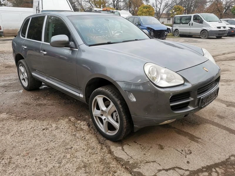 Porsche Cayenne 4.5 V8 , снимка 1 - Автомобили и джипове - 30788176