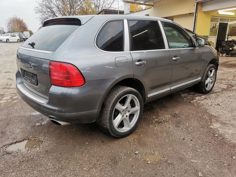 Porsche Cayenne 4.5 V8 , снимка 2 - Автомобили и джипове - 30788176