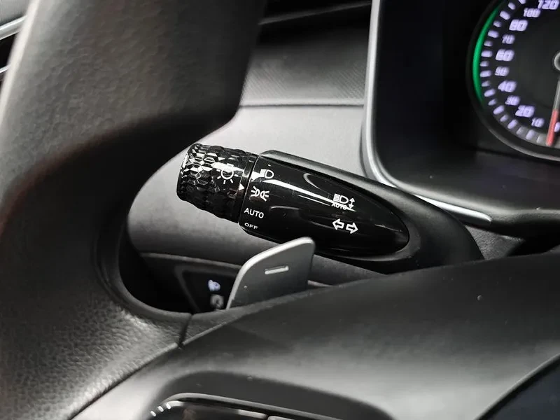 Hyundai Tucson 2.O 4WD MODERN, снимка 17 - Автомобили и джипове - 55733125