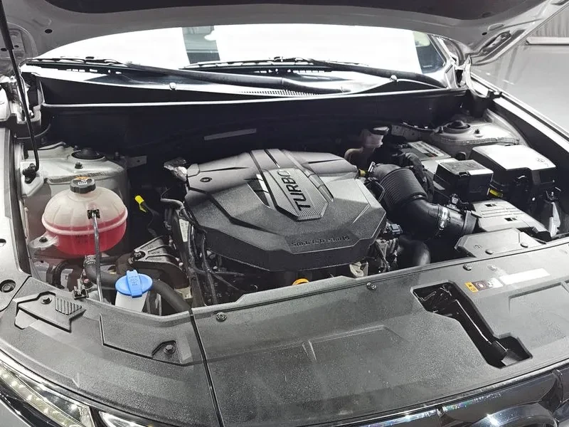 Hyundai Tucson 2.O 4WD MODERN, снимка 6 - Автомобили и джипове - 55733125