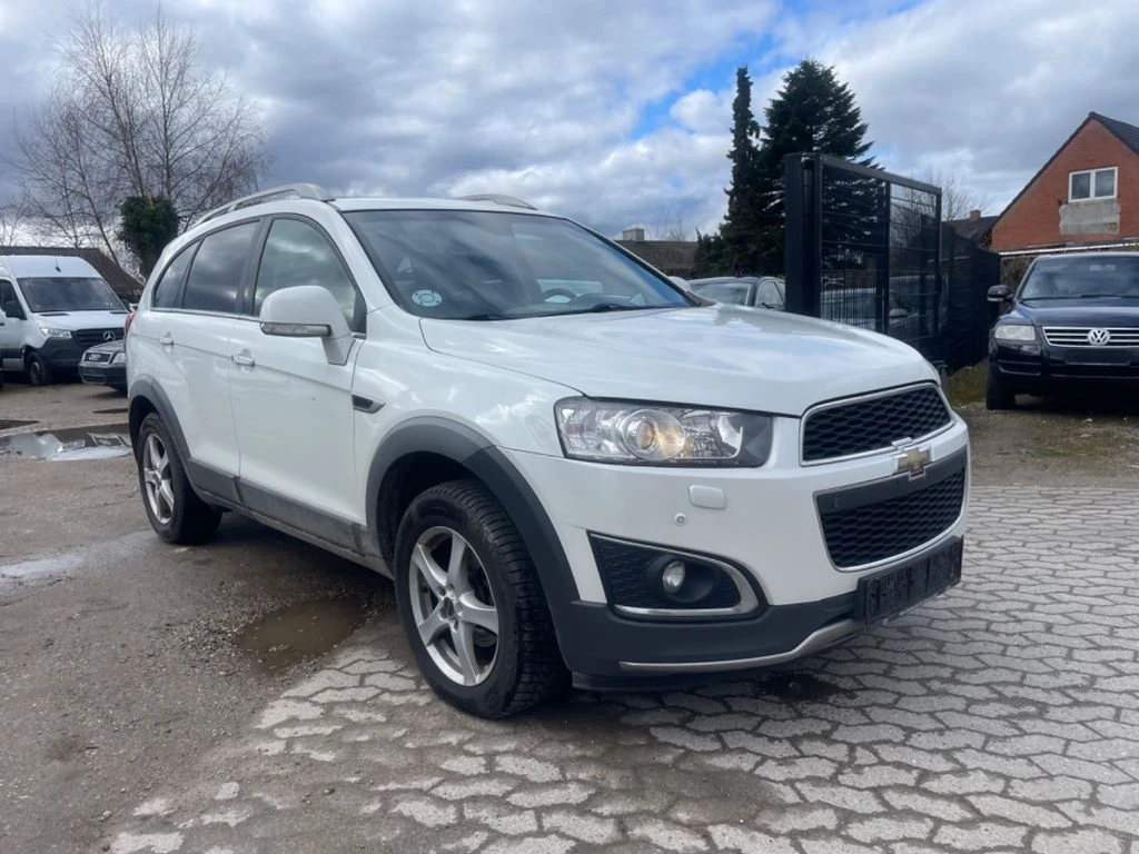 Chevrolet Captiva 2.2 AWD - изображение 2