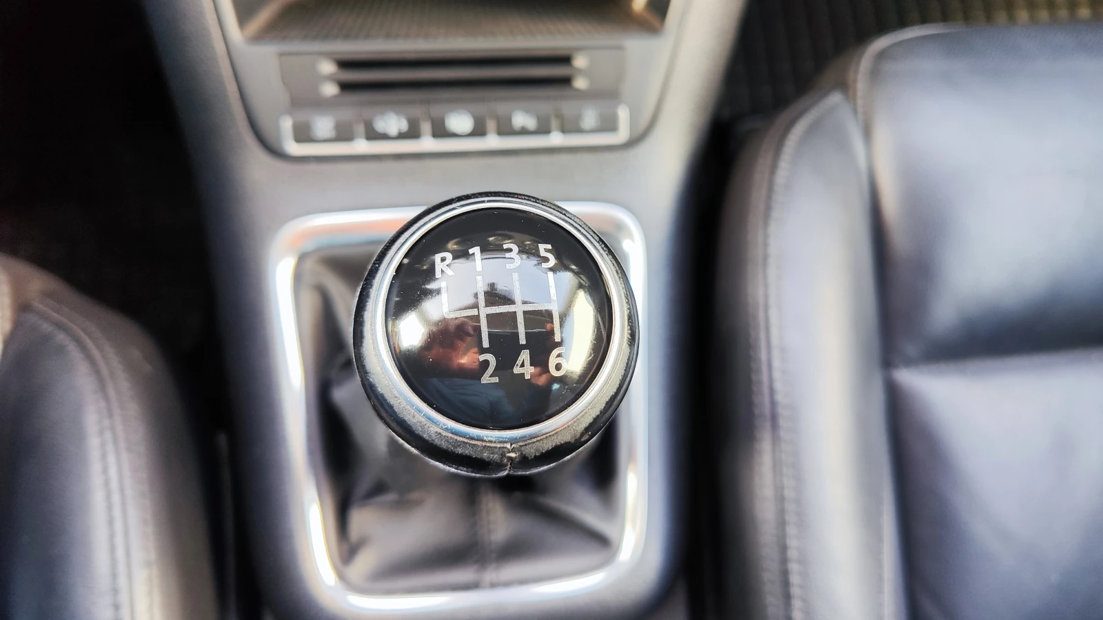 VW Tiguan 2.0 TDi 44   | Mobile.bg   15