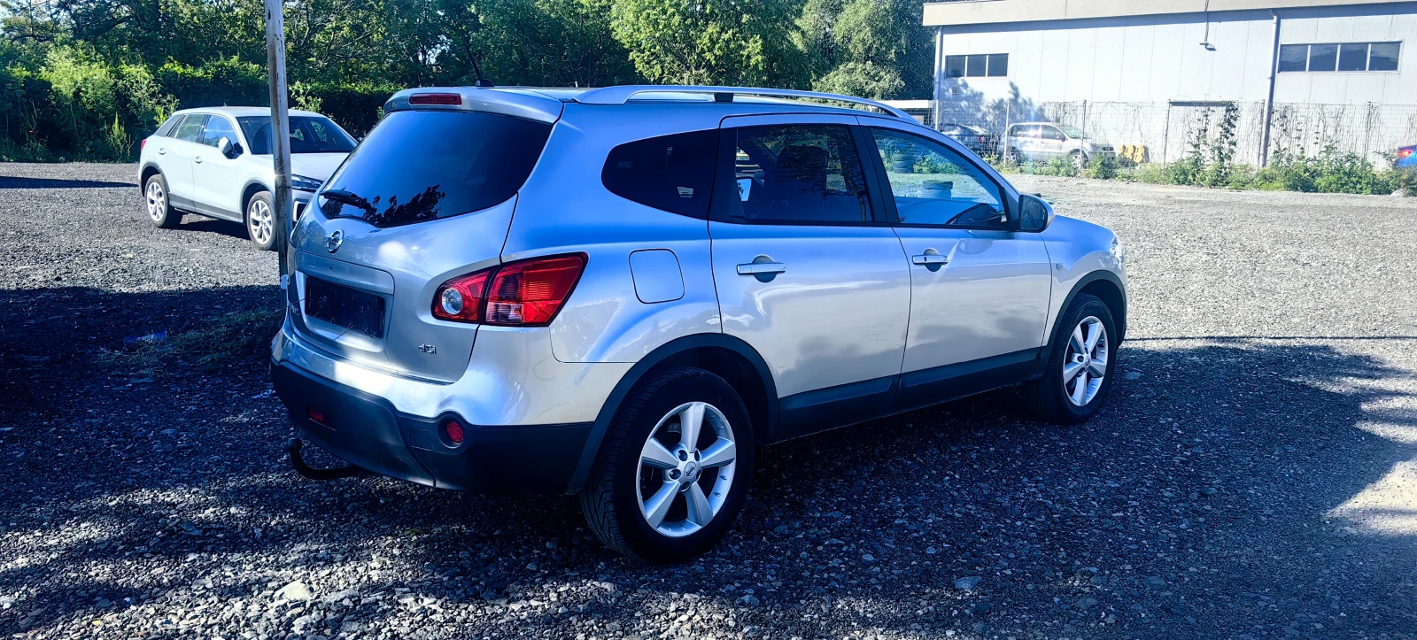 Nissan Qashqai 2.0 d automat 7mesta - изображение 5
