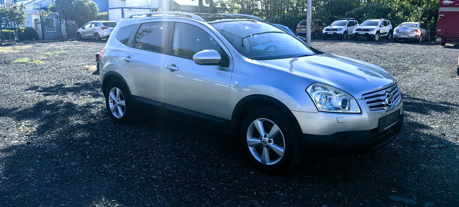 Nissan Qashqai 2.0 d automat 7mesta - изображение 4
