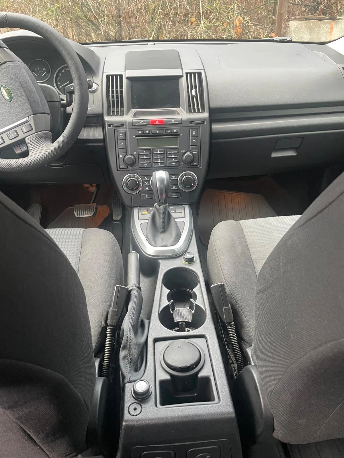 Land Rover Freelander 2.2 HSE TD4 4x4 Automatic - изображение 10