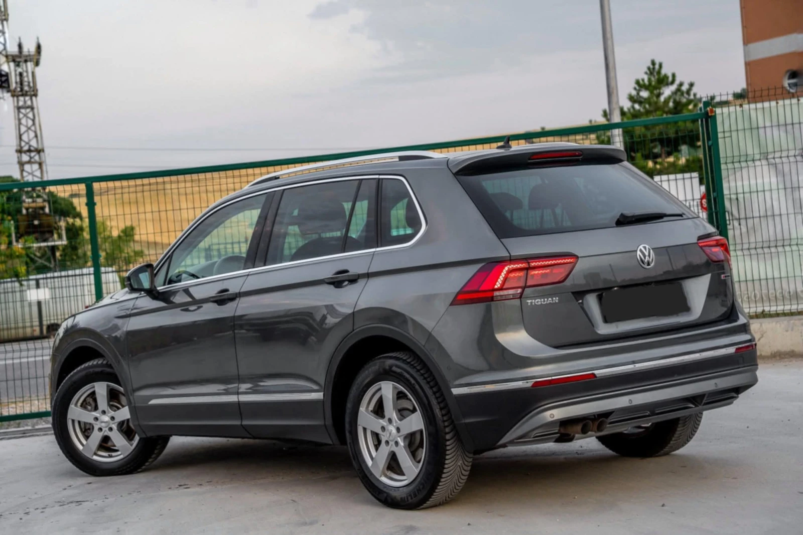 VW Tiguan 2.0TDI/DSG/HIGHLINE/4MOTION/SCR/DIGITAL - изображение 6