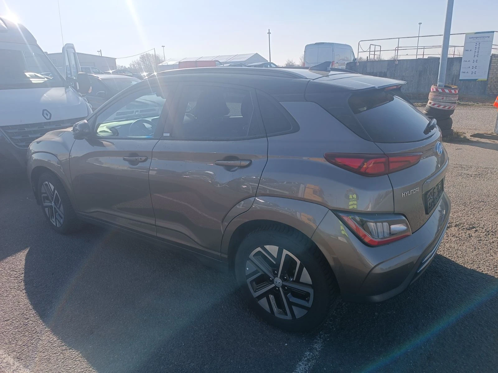 Hyundai Kona 64KWh/TREND/��������/SOH100%/BLUELINK/20000KM | Mobile.bg � ����������� 3