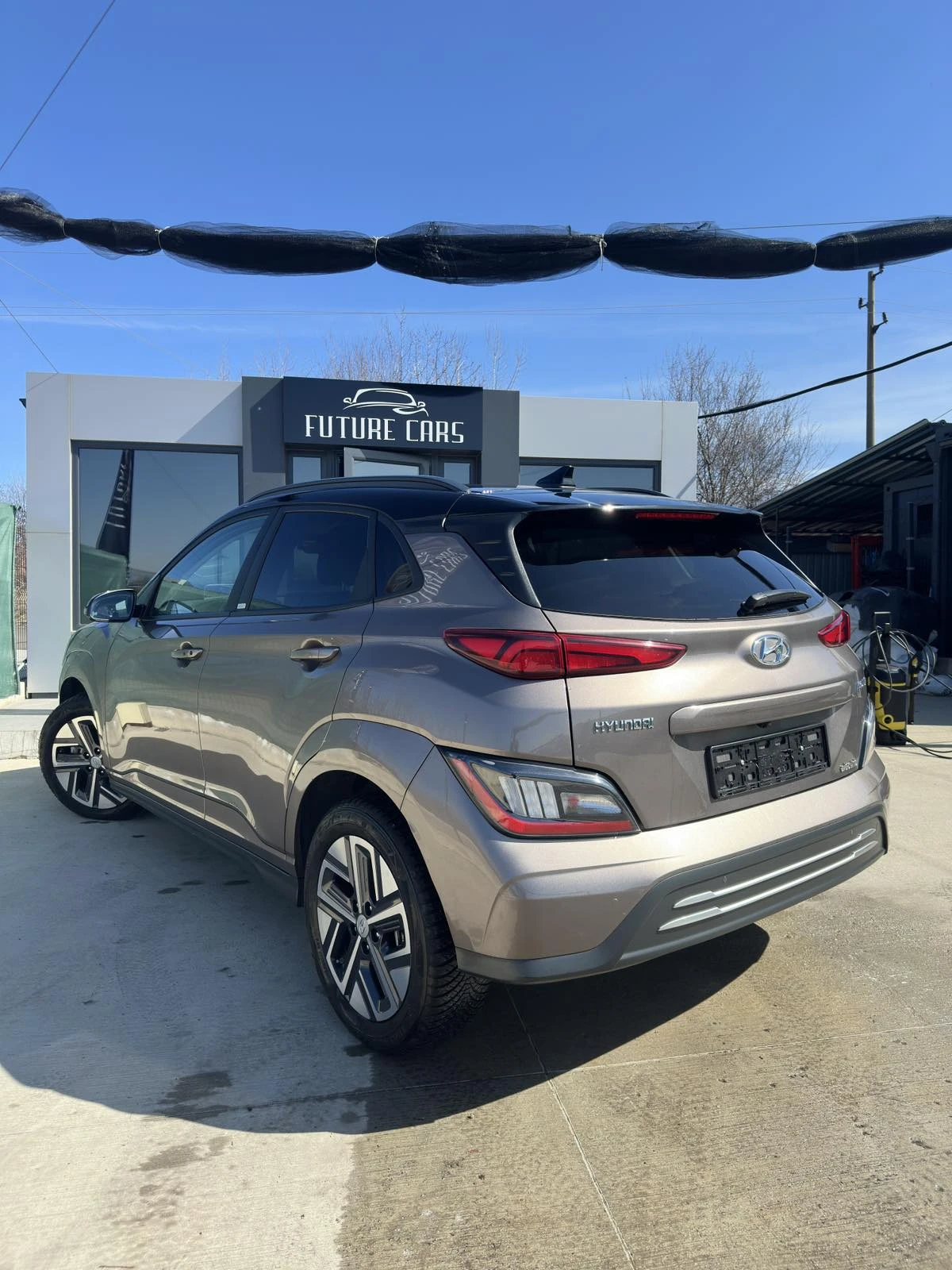 Hyundai Kona 64KWh/TREND/ГАРАНЦИЯ/SOH100%/FACELIFT/HUD/20000KM, снимка 4 - Автомобили и джипове - 53596320